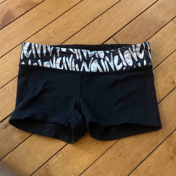 Reversible Ivivva girls athletic shorts - Picture 4 of 5